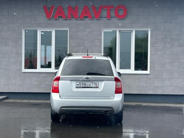 Kia Carens II (UN) с пробегом 2011 года, цена 740 000 рублей, 211660 км, минивэн, Автокод Объявления