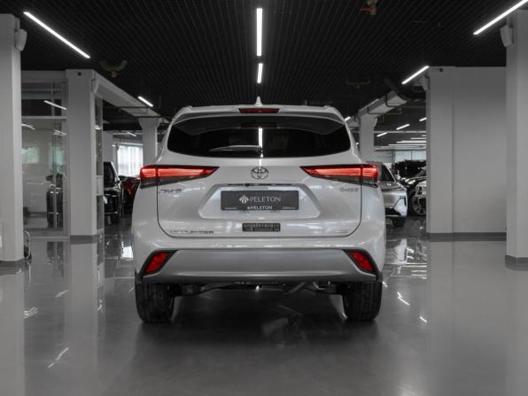 Toyota Highlander IV (XU70) с пробегом 2026 года, цена 5 340 000 рублей, 50 км, внедорожник, Автокод Объявления