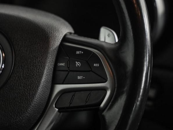 Jeep Grand Cherokee IV (WK2) Рестайлинг с пробегом 2018 года, цена 2 999 000 рублей, 169842 км, внедорожник, Автокод Объявления