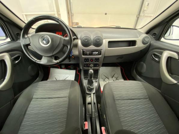 Renault Logan I Рестайлинг с пробегом 2011 года, цена 300 000 рублей, 212071 км, седан, Автокод Объявления