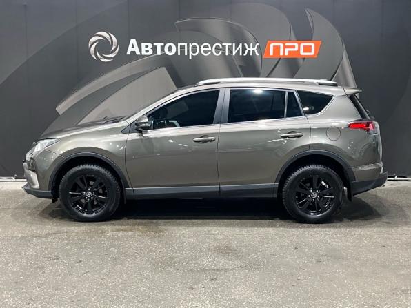 Toyota RAV4 IV (XA40) Рестайлинг с пробегом 2017 года, цена 2 050 000 рублей, 123640 км, внедорожник, Автокод Объявления