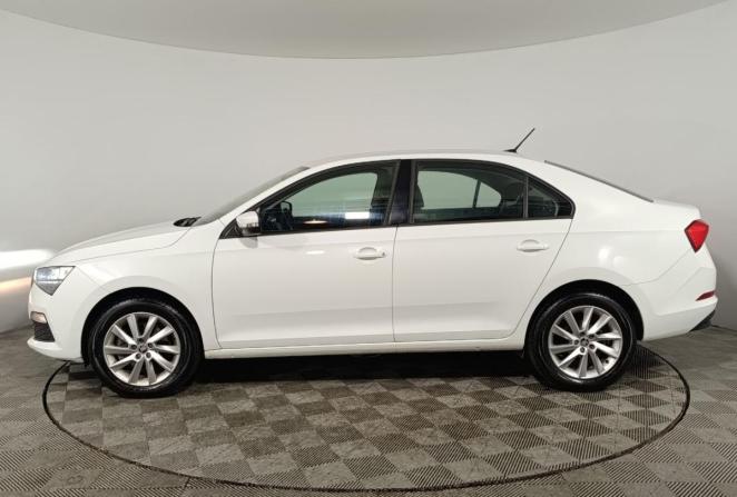 Skoda Rapid II с пробегом 2020 года, цена 1 420 000 рублей, 90881 км, лифтбек, Автокод Объявления
