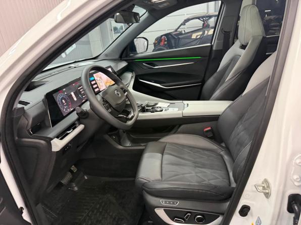 Changan CS75 Plus III с пробегом 2024 года, цена 2 837 000 рублей, 4924 км, внедорожник, Автокод Объявления