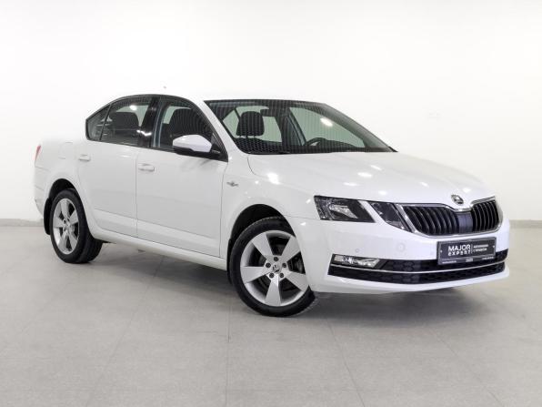 Skoda Octavia III (A7) Рестайлинг с пробегом 2019 года, цена 2 475 000 рублей, 26523 км, лифтбек, Автокод Объявления