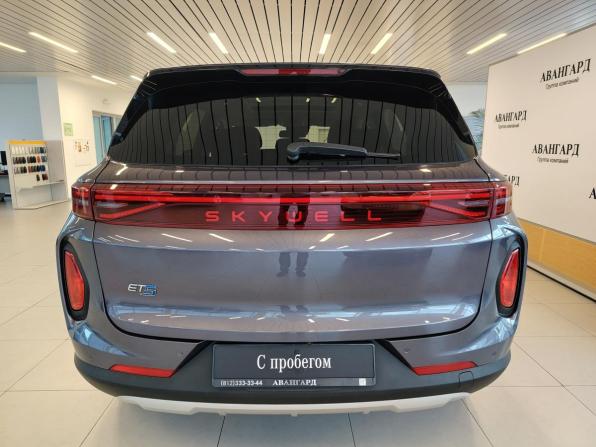 Skywell ET5 с пробегом 2023 года, цена 1 900 000 рублей, 20871 км, внедорожник, Автокод Объявления