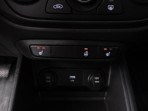 Hyundai Solaris II Рестайлинг с пробегом 2021 года, цена 1 745 000 рублей, 25443 км, седан, Автокод Объявления
