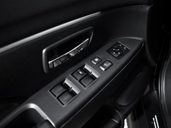 Mitsubishi ASX I с пробегом 2011 года, цена 749 000 рублей, 260000 км, внедорожник, Автокод Объявления