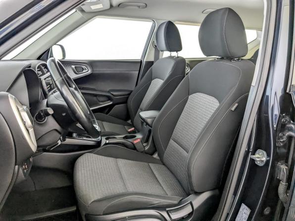 Kia Soul III с пробегом 2022 года, цена 2 210 000 рублей, 44023 км, хэтчбек, Автокод Объявления