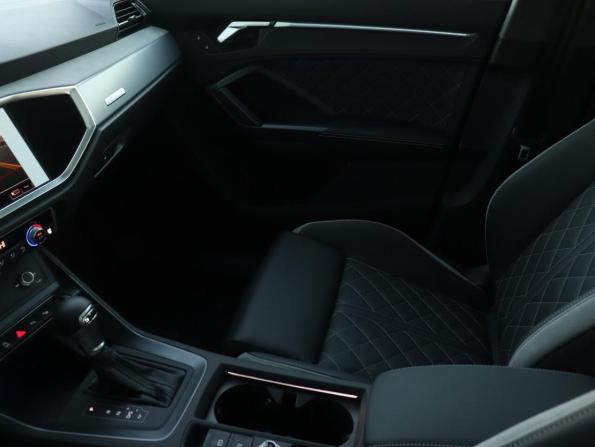 Audi Q3 II (F3) с пробегом 2026 года, цена 3 960 000 рублей, 10 км, внедорожник, Автокод Объявления