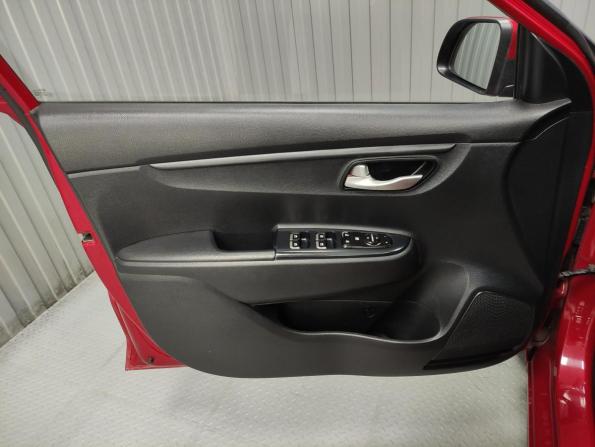 Kia Rio IV с пробегом 2017 года, цена 1 120 000 рублей, 117000 км, седан, Автокод Объявления