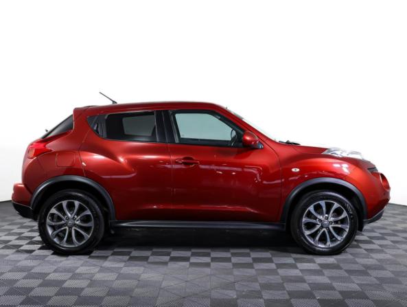 Nissan Juke I с пробегом 2013 года, цена 1 090 000 рублей, 121379 км, внедорожник, Автокод Объявления