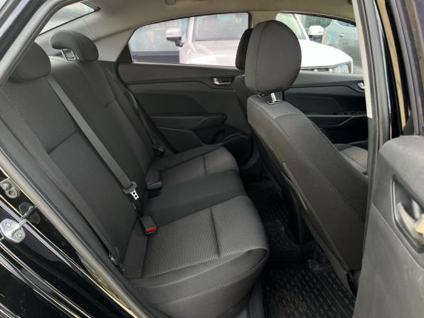 Hyundai Solaris II с пробегом 2020 года, цена 1 350 000 рублей, 130000 км, седан, Автокод Объявления