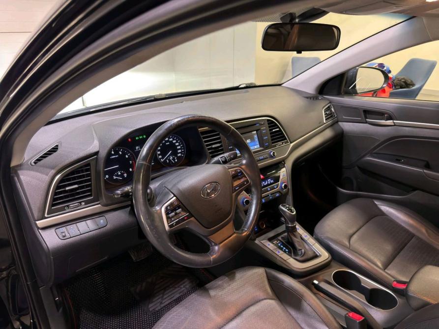 Hyundai Elantra VI (AD) Новосибирск  - изображение 16