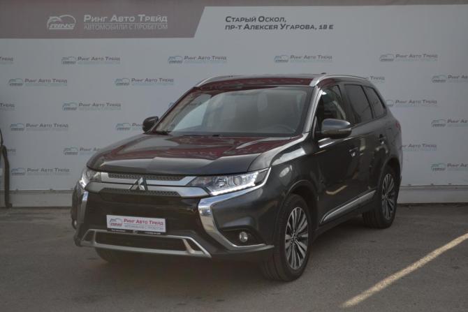 Mitsubishi Outlander III Рестайлинг 3 с пробегом 2020 года, цена 2 490 000 рублей, 115900 км, внедорожник, Автокод Объявления