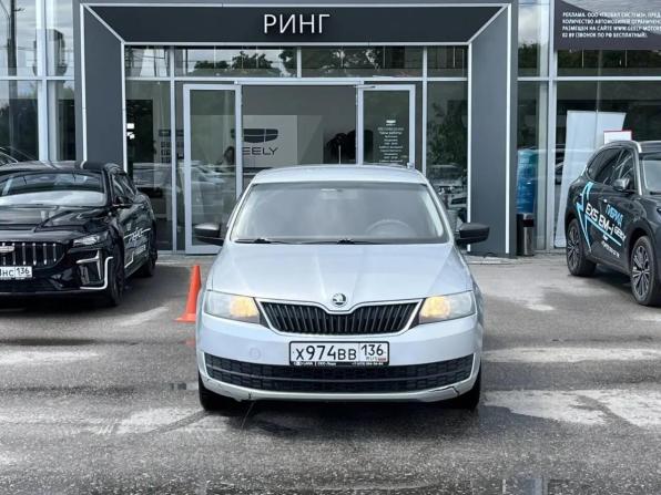 Skoda Rapid I с пробегом 2015 года, цена 700 000 рублей, 186260 км, лифтбек, Автокод Объявления