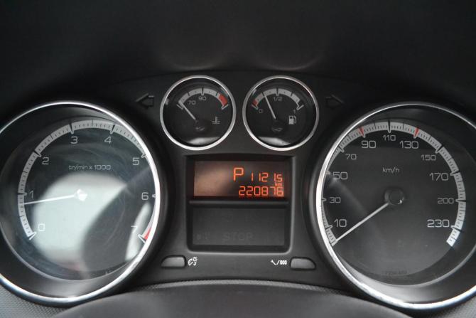 Peugeot 308 I Рестайлинг с пробегом 2011 года, цена 450 000 рублей, 220876 км, хэтчбек, Автокод Объявления