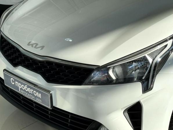 Kia Rio IV Рестайлинг с пробегом 2021 года, цена 1 450 000 рублей, 93435 км, седан, Автокод Объявления
