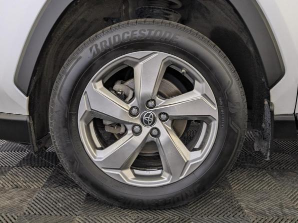Toyota RAV4 V (XA50) с пробегом 2022 года, цена 3 350 000 рублей, 89822 км, внедорожник, Автокод Объявления