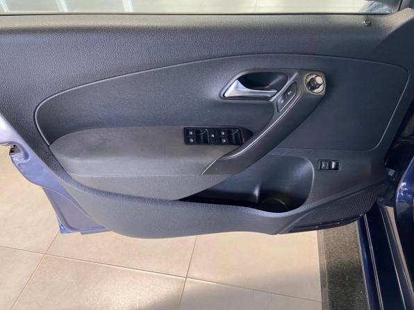 Volkswagen Polo V с пробегом 2013 года, цена 617 102 рубля, 216159 км, седан, Автокод Объявления