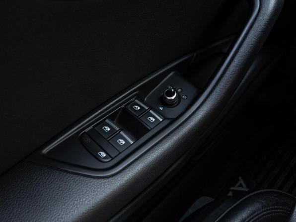 Audi A4 V (B9) с пробегом 2018 года, цена 2 330 000 рублей, 75996 км, седан, Автокод Объявления