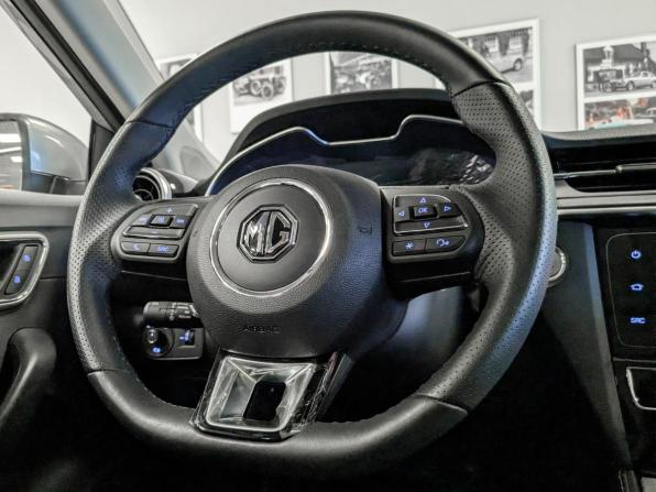 MG 6 II с пробегом 2024 года, цена 2 519 000 рублей, 10 км, лифтбек, Автокод Объявления
