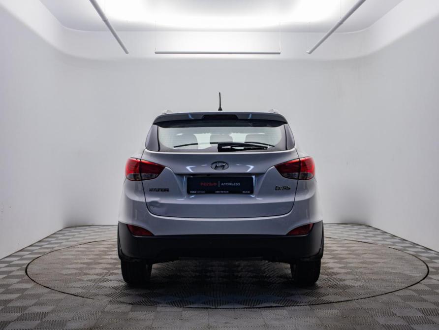 Hyundai ix35 I Москва  - изображение 7
