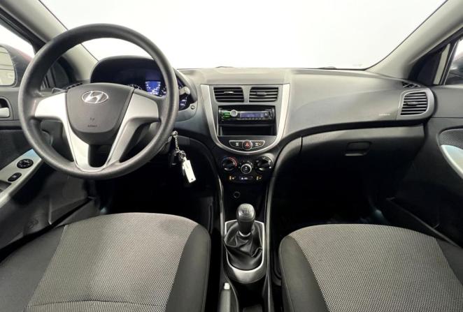 Hyundai Solaris I с пробегом 2012 года, цена 625 000 рублей, 207049 км, седан, Автокод Объявления