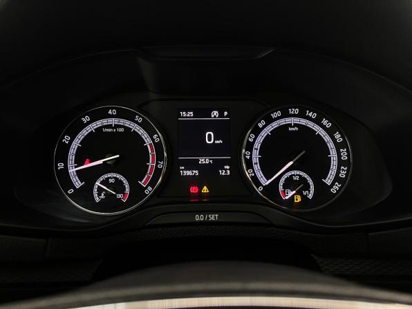 Skoda Karoq I с пробегом 2020 года, цена 2 130 000 рублей, 139675 км, внедорожник, Автокод Объявления