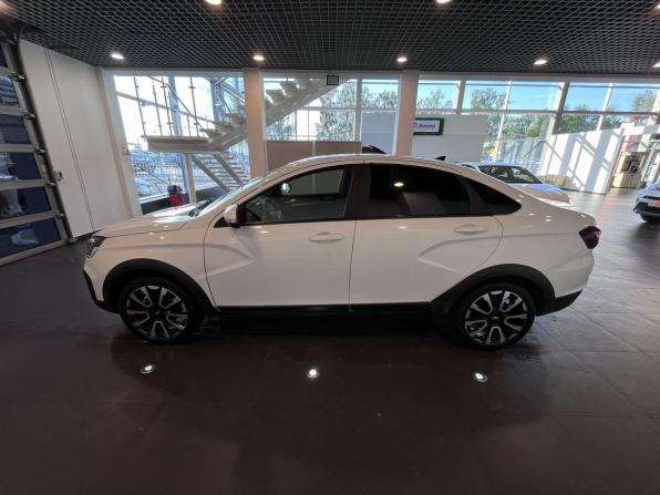 Lada (ВАЗ) Vesta I Рестайлинг (NG) с пробегом 2023 года, цена 1 385 000 рублей, 52457 км, седан, Автокод Объявления