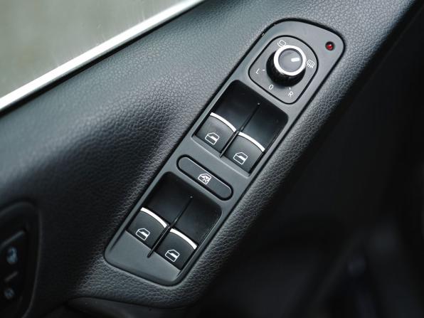 Volkswagen Tiguan I Рестайлинг с пробегом 2012 года, цена 1 469 000 рублей, 164430 км, внедорожник, Автокод Объявления