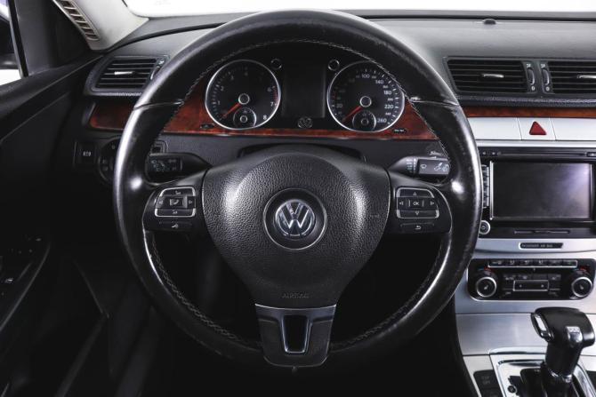 Volkswagen Passat B6 с пробегом 2010 года, цена 739 000 рублей, 179100 км, седан, Автокод Объявления