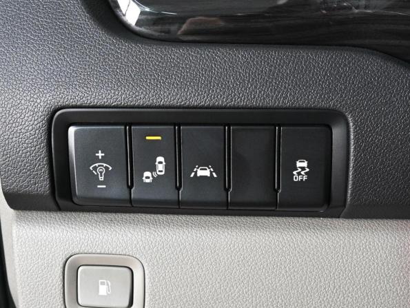 Kia Carnival III с пробегом 2020 года, цена 3 549 000 рублей, 55768 км, минивэн, Автокод Объявления