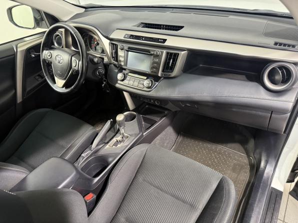 Toyota RAV4 IV (XA40) с пробегом 2014 года, цена 1 949 800 рублей, 110000 км, внедорожник, Автокод Объявления