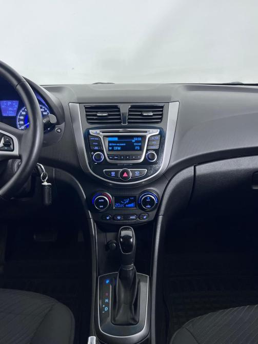 Hyundai Solaris I Рестайлинг Ростов-на-Дону  - изображение 10