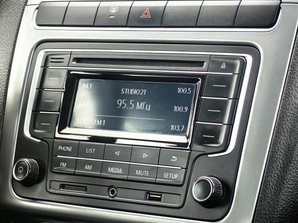 Volkswagen Polo V Рестайлинг с пробегом 2016 года, цена 849 000 рублей, 178000 км, седан, Автокод Объявления