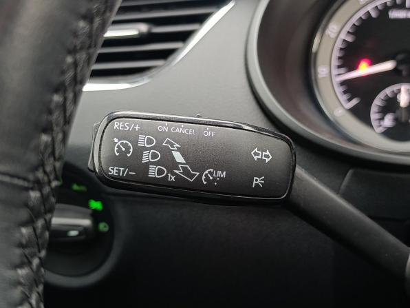 Skoda Octavia III (A7) Рестайлинг с пробегом 2018 года, цена 2 100 000 рублей, 80391 км, лифтбек, Автокод Объявления