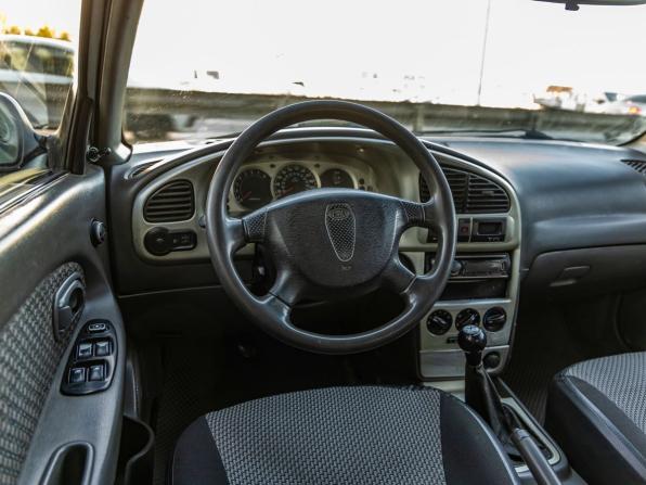 Kia Shuma II с пробегом 2002 года, цена 228 000 рублей, 313409 км, лифтбек, Автокод Объявления