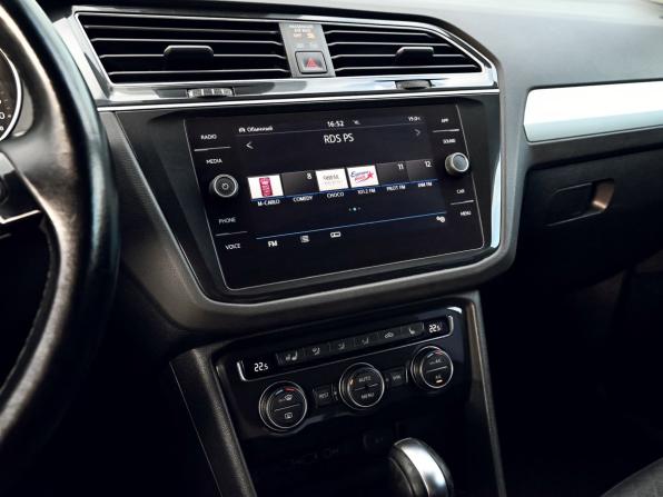 Volkswagen Tiguan II с пробегом 2020 года, цена 2 810 000 рублей, 57000 км, внедорожник, Автокод Объявления