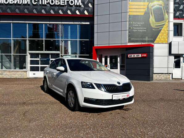 Skoda Octavia III (A7) Рестайлинг с пробегом 2018 года, цена 2 068 000 рублей, 46554 км, лифтбек, Автокод Объявления