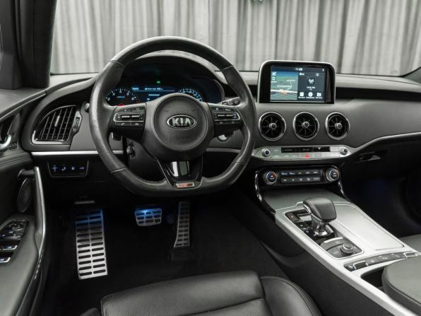 Kia Stinger I с пробегом 2018 года, цена 3 130 000 рублей, 59619 км, лифтбек, Автокод Объявления