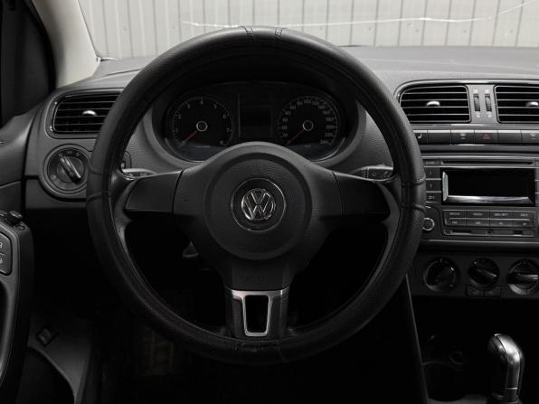 Volkswagen Polo V с пробегом 2013 года, цена 923 000 рублей, 173256 км, седан, Автокод Объявления