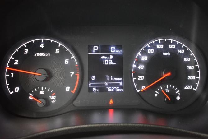 Hyundai Solaris II Рестайлинг с пробегом 2021 года, цена 1 649 000 рублей, 75000 км, седан, Автокод Объявления