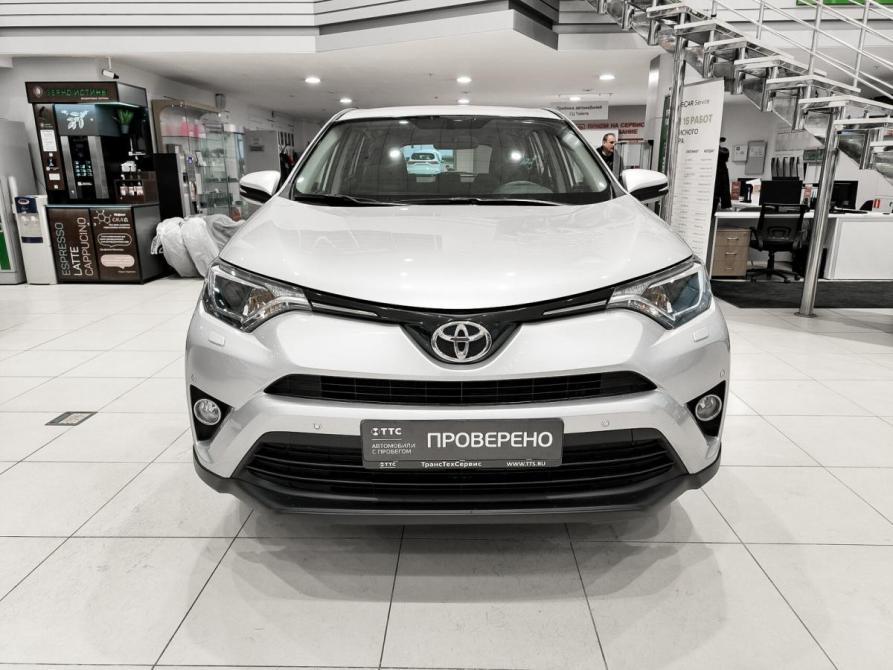 Toyota RAV4 IV (XA40) Рестайлинг Казань  - изображение 2