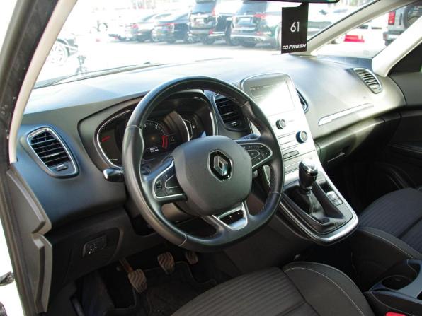 Renault Scenic IV с пробегом 2020 года, цена 1 890 000 рублей, 86140 км, компактвэн, Автокод Объявления