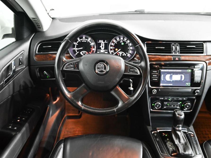 Skoda Superb II Рестайлинг Екатеринбург  - изображение 13