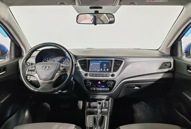 Hyundai Solaris II с пробегом 2018 года, цена 1 250 000 рублей, 123103 км, седан, Автокод Объявления