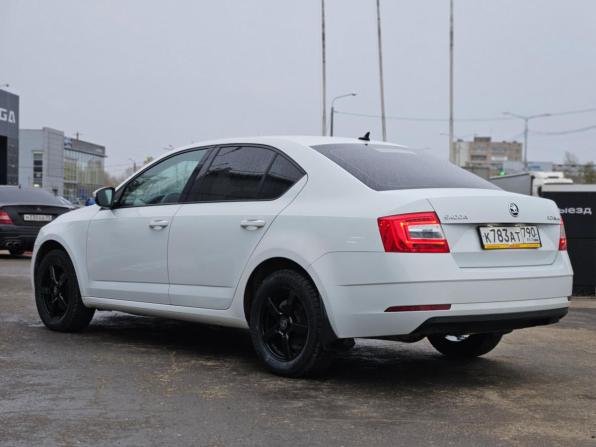 Skoda Octavia III (A7) Рестайлинг с пробегом 2020 года, цена 1 480 000 рублей, 216500 км, лифтбек, Автокод Объявления