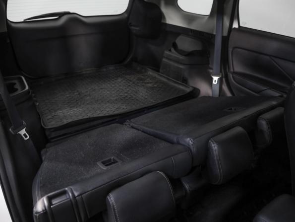 Mitsubishi Outlander III Рестайлинг 2 с пробегом 2018 года, цена 2 189 000 рублей, 121968 км, внедорожник, Автокод Объявления