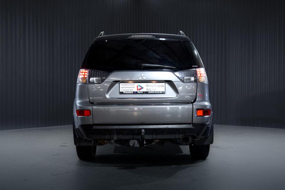 Mitsubishi Outlander II Рестайлинг Тюмень  - изображение 7