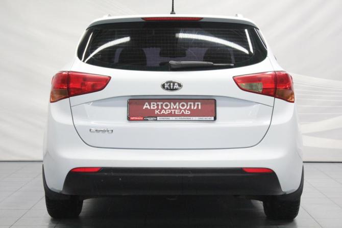 Kia Ceed II с пробегом 2013 года, цена 1 090 000 рублей, 123246 км, универсал, Автокод Объявления